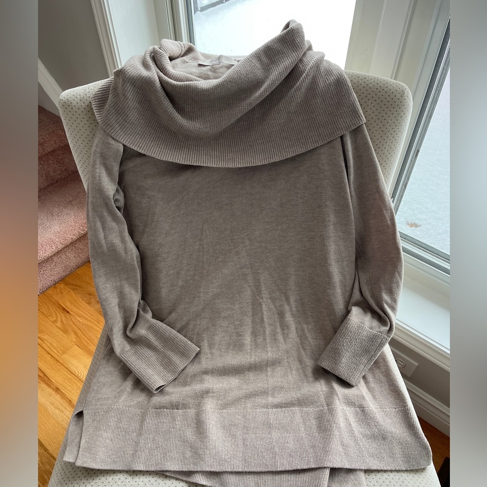 Loft Beige Sweater Size 14